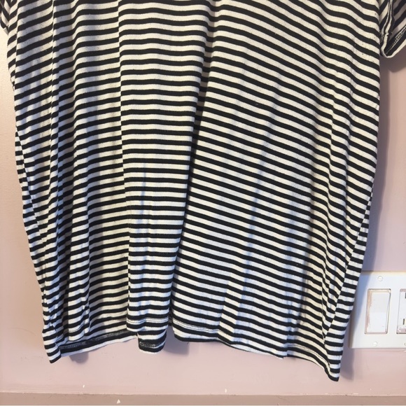 Torrid Perfect Super Soft Crew Neck Tee Black and White Women Size 3x - Picture 6 of 11